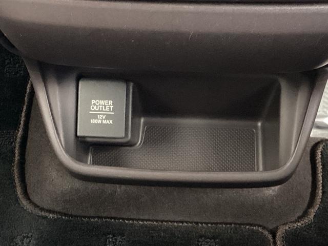 フリード Ｇ　メモリーナビスマートキー　片側電動両側スライドドア　ワンセグ　エアバッグ　三列シート　イモビ　ＵＳＢ　ＥＣＯＮモード　横滑り防止　ＥＴＣ　ダブルエアバック　スマ－トキ－　エアコン　キーフリー　ＡＢＳ（33枚目）