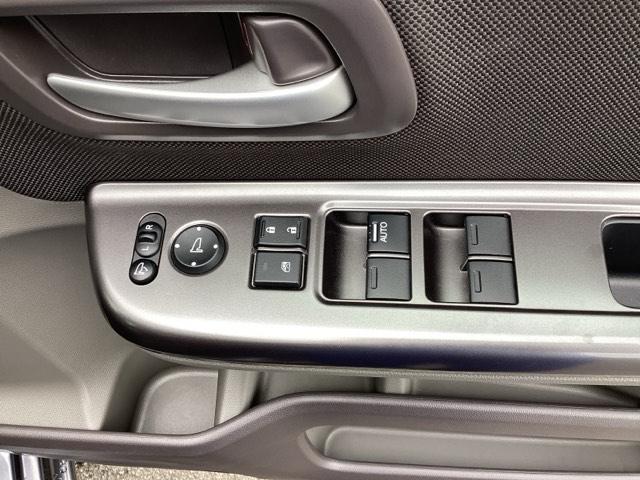 フリード Ｇ　メモリーナビスマートキー　片側電動両側スライドドア　ワンセグ　エアバッグ　三列シート　イモビ　ＵＳＢ　ＥＣＯＮモード　横滑り防止　ＥＴＣ　ダブルエアバック　スマ－トキ－　エアコン　キーフリー　ＡＢＳ（38枚目）