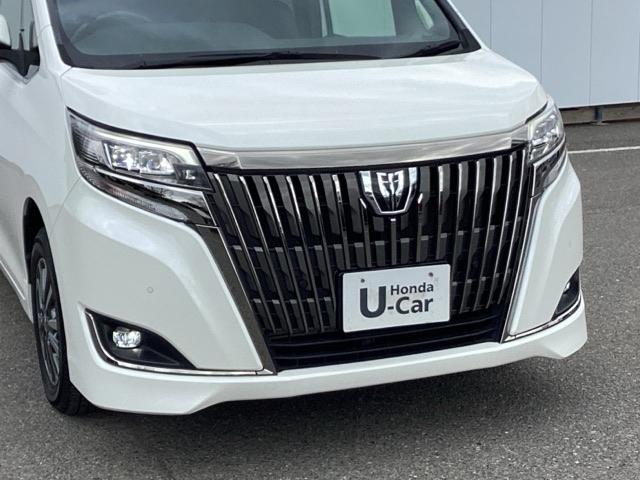 エスクァイア Ｇｉプレミアムパッケージブラックテーラード　ＫＥＮＷＯＯＤ製ナビ　フルセグ視聴　盗難防止システム　衝突軽減システム　ＬＥＤランプ　キーフリー　スマキー　３列　ＤＶＤ再生　アイドリングストップ　オートエアコン　ＥＴＣ　横滑り防止機能　エアバッグ（25枚目）