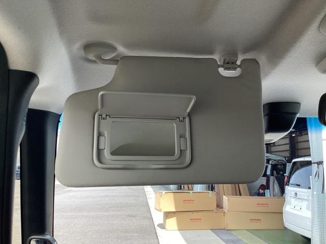Ｎ－ＢＯＸカスタム ＧターボＳＳパッケージ　ナビ装着用スペシャルパッケージ＋ＥＴＣ車載器（ナビ連動）オートエアコン（プラズマクラスター搭載）　ＥＣＯＮ　Ｂモニター　スマートエントリー　ＶＳＡ　盗難防止システム　ＡＡＣ　ナビＴＶ　パワステ　ＤＶＤ（46枚目）
