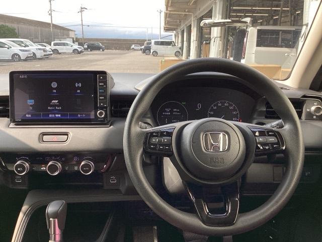 ヴェゼル ｅ：ＨＥＶＸ　ＥＴＣ／純正ナビ／バックモニター／ホンダセンシング　前後障害物センサー　ＡＡＣ　イモビライザー　スマ－トキ－　ＰＷ　クルコン　ＥＳＣ　ＥＴＣ装備　キーフリー　ＬＥＤヘッドランプ　ナビＴＶ　ＤＶＤ再生可（2枚目）