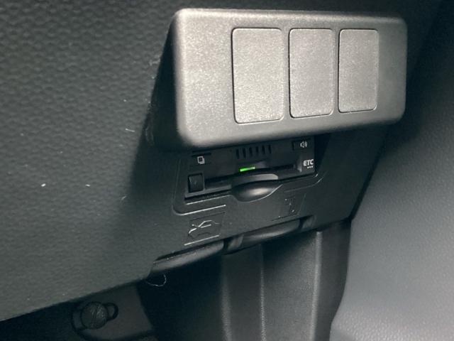 タンク カスタムＧ－Ｔ　スマキ－　地上デジタル　ターボ車　Ｃソナー　両側電動ドア　ＬＥＤヘッドライト　クルコン　リアカメラ　横滑り防止装置　ＥＴＣ　キーレス　ドライブレコーダー　ＴＶナビ　オートエアコン（14枚目）