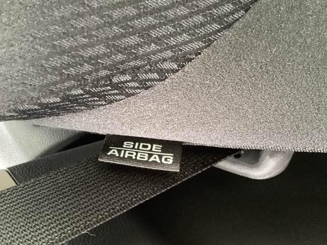 グレイス ハイブリッドＬＸ・ホンダセンシング　ナビ装着用スペシャルパッケージ＋ＥＴＣ車載器（ナビゲーション連動）ＬＥＤヘッドライト（インラインタイプ）（ハイ／ロービーム、オートレベリング機構付）　ＬＥＤライト　リアカメラ　ＵＳＢ　横滑り防止（32枚目）