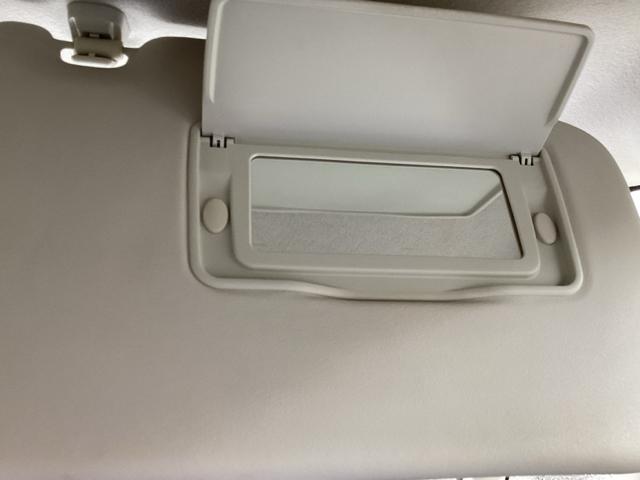 Ｎ－ＢＯＸ Ｇ・Ｌターボホンダセンシング　ＥＴＣ／純正ナビ／バックモニター　イモビライザー　アイドルストップ　バックビューモニター　ターボエンジン　サイドカーテンエアバック　地デジ　スマートキー　ＵＳＢ接続　クルーズコントロール　ＬＥＤ（32枚目）