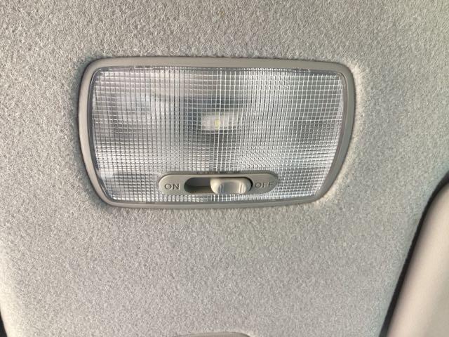 N-WGN Lホンダセンシング プラズマクラスター技術搭載フルオート・エアコンディショナー運転席シートヒーター ETC装備 Bモニタ LEDランプ 横滑り防止機能 USBポート セキュリティアラーム キーフリー スマートキー 記録簿(28枚目)