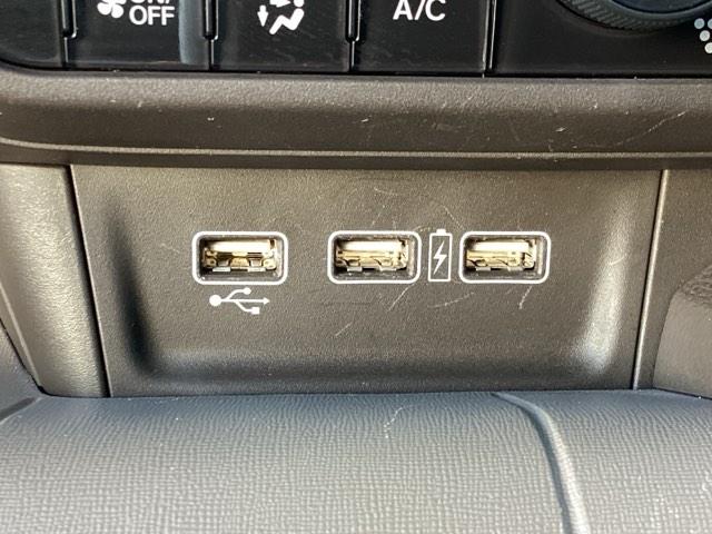 N-WGN Lホンダセンシング プラズマクラスター技術搭載フルオート・エアコンディショナー運転席シートヒーター ETC装備 Bモニタ LEDランプ 横滑り防止機能 USBポート セキュリティアラーム キーフリー スマートキー 記録簿(29枚目)