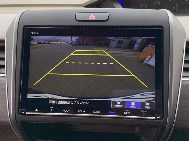 フリードハイブリッド ハイブリッド・ＥＸ　地デジフルセグＴＶ　シ－トヒ－タ－　整備記録簿　リヤカメラ　ＬＥＤライト　フルオートエアコン　ＡＢＳ　ＤＶＤ再生可　ウォークスルー　サイドエアバッグ　キーフリー　ナビ＆ＴＶ　アイドリングストップ（12枚目）