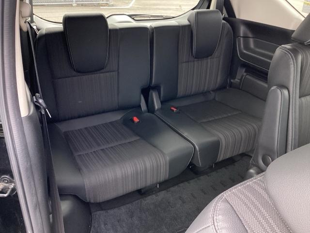 フリードハイブリッド ハイブリッド・ＥＸ　地デジフルセグＴＶ　シ－トヒ－タ－　整備記録簿　リヤカメラ　ＬＥＤライト　フルオートエアコン　ＡＢＳ　ＤＶＤ再生可　ウォークスルー　サイドエアバッグ　キーフリー　ナビ＆ＴＶ　アイドリングストップ（18枚目）