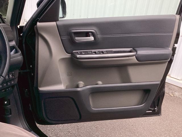 フリードハイブリッド ハイブリッド・ＥＸ　地デジフルセグＴＶ　シ－トヒ－タ－　整備記録簿　リヤカメラ　ＬＥＤライト　フルオートエアコン　ＡＢＳ　ＤＶＤ再生可　ウォークスルー　サイドエアバッグ　キーフリー　ナビ＆ＴＶ　アイドリングストップ（39枚目）