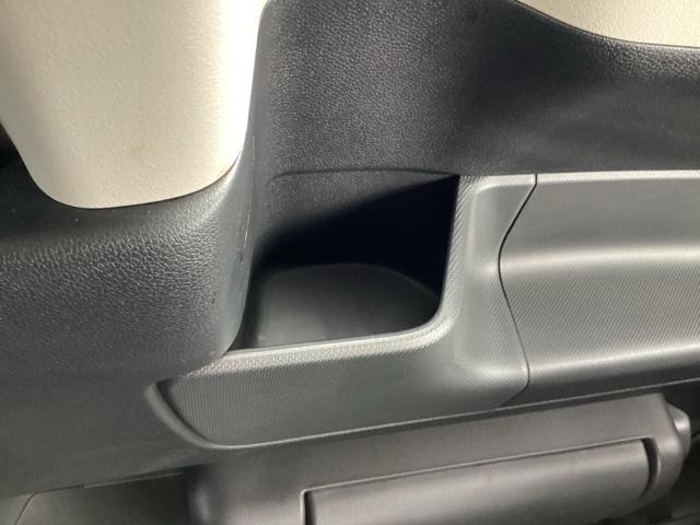 フリードハイブリッド ハイブリッド・ＥＸ　地デジフルセグＴＶ　シ－トヒ－タ－　整備記録簿　リヤカメラ　ＬＥＤライト　フルオートエアコン　ＡＢＳ　ＤＶＤ再生可　ウォークスルー　サイドエアバッグ　キーフリー　ナビ＆ＴＶ　アイドリングストップ（44枚目）