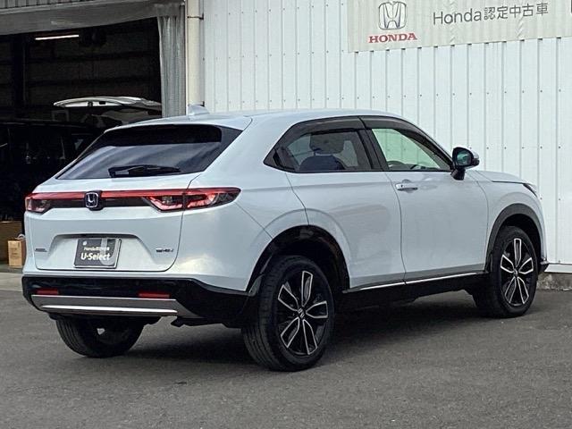 ヴェゼル ｅ：ＨＥＶＺ　ＥＴＣ／純正ナビ／バックモニター／ホンダセンシング　スマキ　Ｐトランク　フルオートエアコン　Ｄレコ　エアバッグ　両席エアバック　Ｒカメ　記録簿付　パワーウィンドウ　ＬＥＤランプ　ソナー　クルーズＣ（8枚目）