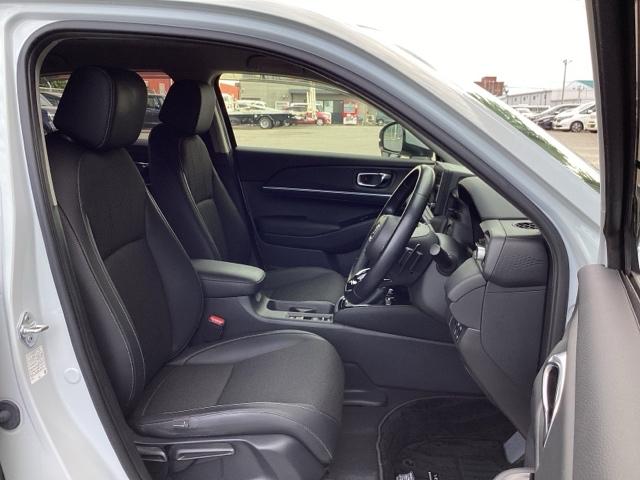 ヴェゼル ｅ：ＨＥＶＺ　ＥＴＣ／純正ナビ／バックモニター／ホンダセンシング　スマキ　Ｐトランク　フルオートエアコン　Ｄレコ　エアバッグ　両席エアバック　Ｒカメ　記録簿付　パワーウィンドウ　ＬＥＤランプ　ソナー　クルーズＣ（16枚目）