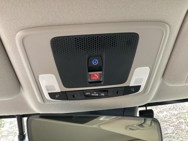 ヴェゼル ｅ：ＨＥＶＺ　ＥＴＣ／純正ナビ／バックモニター／ホンダセンシング　スマキ　Ｐトランク　フルオートエアコン　Ｄレコ　エアバッグ　両席エアバック　Ｒカメ　記録簿付　パワーウィンドウ　ＬＥＤランプ　ソナー　クルーズＣ（26枚目）