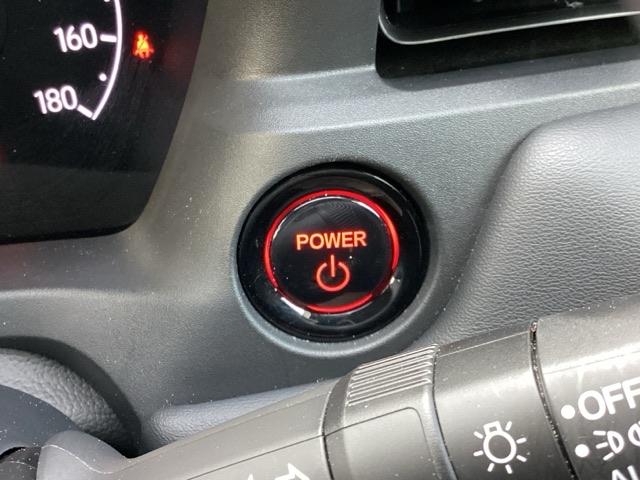 ヴェゼル ｅ：ＨＥＶＺ　ＥＴＣ／純正ナビ／バックモニター／ホンダセンシング　スマキ　Ｐトランク　フルオートエアコン　Ｄレコ　エアバッグ　両席エアバック　Ｒカメ　記録簿付　パワーウィンドウ　ＬＥＤランプ　ソナー　クルーズＣ（38枚目）