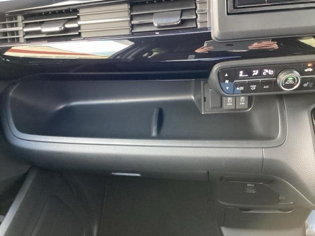 N-BOXカスタム L ETC/ホンダセンシング Pソナー サイドエアバッグ Aストップ シートヒータ ベンチシート 点検記録簿 キーフリーシステム LEDライト クルーズコントロール AC スマキー 横滑り防止 ABS(25枚目)