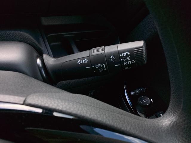 N-BOXカスタム L ETC/ホンダセンシング Pソナー サイドエアバッグ Aストップ シートヒータ ベンチシート 点検記録簿 キーフリーシステム LEDライト クルーズコントロール AC スマキー 横滑り防止 ABS(32枚目)