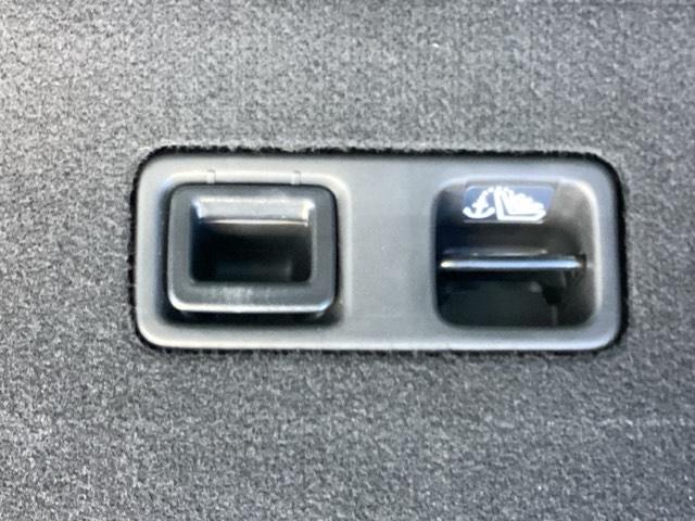 N-BOXカスタム L ETC/ホンダセンシング Pソナー サイドエアバッグ Aストップ シートヒータ ベンチシート 点検記録簿 キーフリーシステム LEDライト クルーズコントロール AC スマキー 横滑り防止 ABS(47枚目)