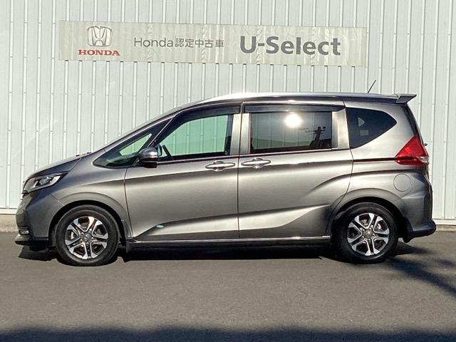 フリード＋ハイブリッド ハイブリッド・クロスター　ＥＴＣ／純正ナビ／バックモニター／ホンダセンシング／社外ドラレコ　シ－トヒ－タ－　Ｒカメラ　コーナーセンサー　ＶＳＡ　クルコン　ＬＥＤライト　サイドカーテンエアバック　フルセグＴＶ　フルオートエアコン（10枚目）