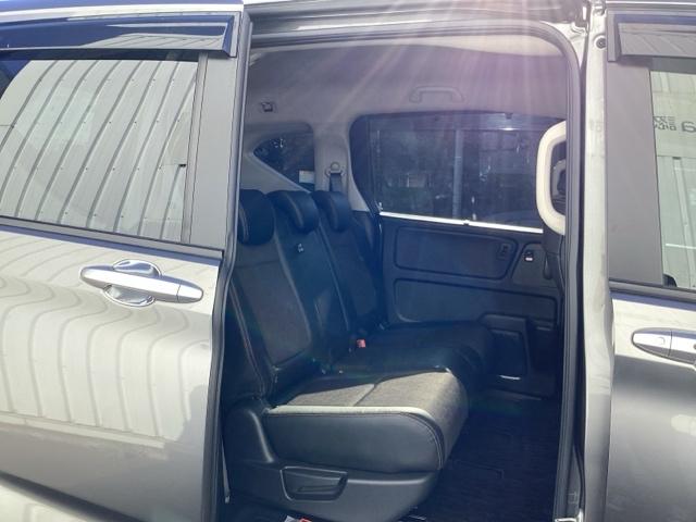 フリード＋ハイブリッド ハイブリッド・クロスター　ＥＴＣ／純正ナビ／バックモニター／ホンダセンシング／社外ドラレコ　シ－トヒ－タ－　Ｒカメラ　コーナーセンサー　ＶＳＡ　クルコン　ＬＥＤライト　サイドカーテンエアバック　フルセグＴＶ　フルオートエアコン（18枚目）