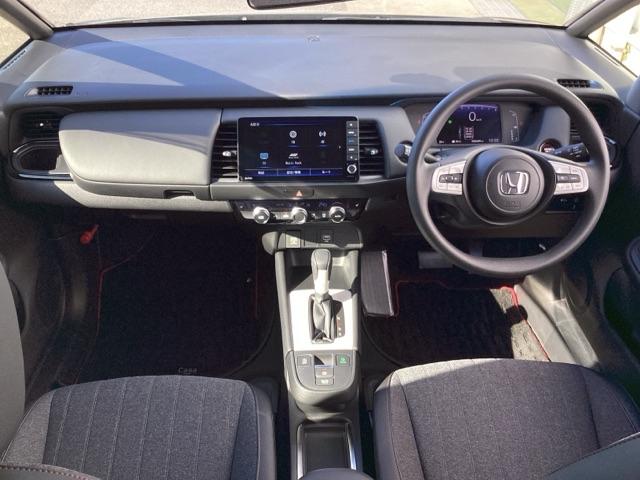 フィット ホーム20周年特別仕様車カーサ HondaCONNECTforGathers+ナビ装着用スペシャルパッケージ 16インチアルミホイール Casa専用装備 クリアランスソナー Bカメラ 記録簿 Sヒーター クルーズコントロール DVD(2枚目)