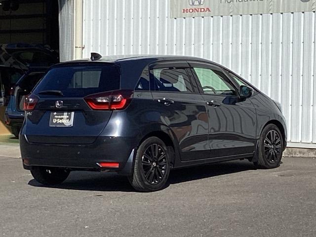 フィット ホーム20周年特別仕様車カーサ HondaCONNECTforGathers+ナビ装着用スペシャルパッケージ 16インチアルミホイール Casa専用装備 クリアランスソナー Bカメラ 記録簿 Sヒーター クルーズコントロール DVD(8枚目)