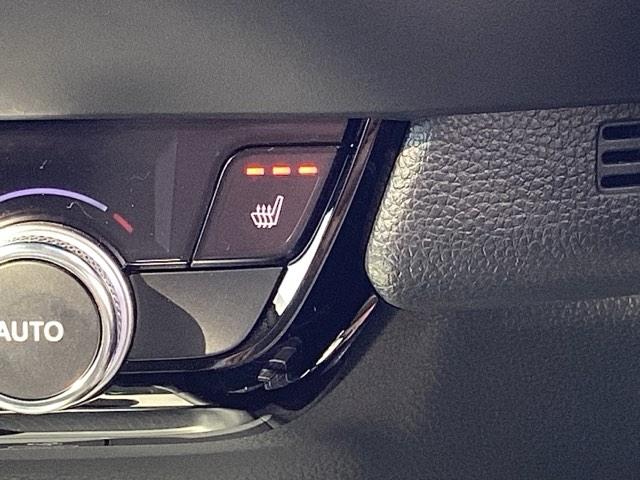 フィット ホーム20周年特別仕様車カーサ HondaCONNECTforGathers+ナビ装着用スペシャルパッケージ 16インチアルミホイール Casa専用装備 クリアランスソナー Bカメラ 記録簿 Sヒーター クルーズコントロール DVD(14枚目)