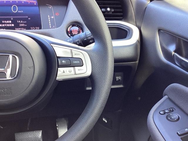 フィット クロスター HondaCONNECTforGathers+ナビ装着用スペシャルパッケージ パーキングセンサー スマートキ Aストップ USB カーテンエアバッグ クルーズコントロール オートエアコン パワステ(28枚目)