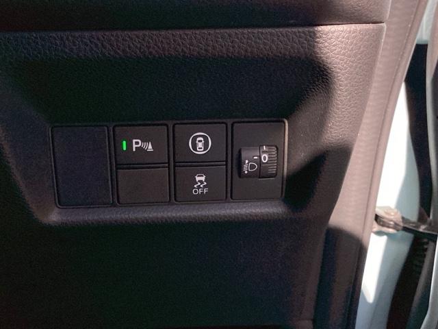 フィット クロスター HondaCONNECTforGathers+ナビ装着用スペシャルパッケージ パーキングセンサー スマートキ Aストップ USB カーテンエアバッグ クルーズコントロール オートエアコン パワステ(31枚目)