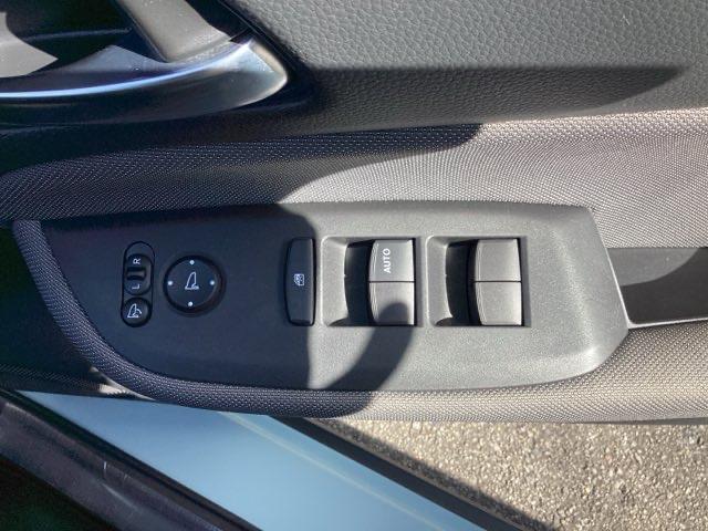 フィット クロスター HondaCONNECTforGathers+ナビ装着用スペシャルパッケージ パーキングセンサー スマートキ Aストップ USB カーテンエアバッグ クルーズコントロール オートエアコン パワステ(34枚目)