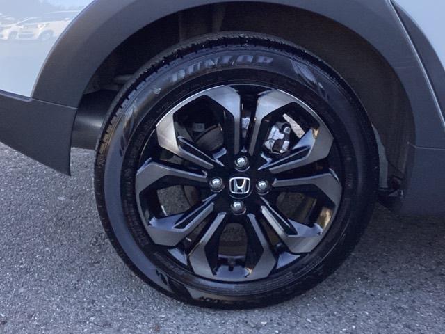 フィット ｅ：ＨＥＶクロスター　メモリーナビ　リアカメラ　ＥＴＣ　衝突回避システム　フルオートエアコン　整備記録簿　ＬＥＤランプ　エアバッグ　サイドエアバック　地デジ　オートクルーズコントロール　ＶＳＡ　バックカメラ　ＵＳＢ　ＡＢＳ（21枚目）