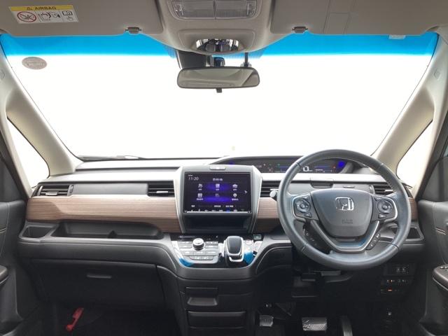 フリードハイブリッド ハイブリッド・クロスターホンダセンシング　メモリーナビ　ドラレコ　ＥＴＣ　リアカメラ　両側Ｐスライドドア　ＵＳＢ　オートクルーズコントロール　記録簿　ＤＶＤ再生可能　ＬＥＤライト　ＡＢＳ　盗難防止　シ－トヒ－タ－　スマ－トキ－　ＶＳＡ（2枚目）