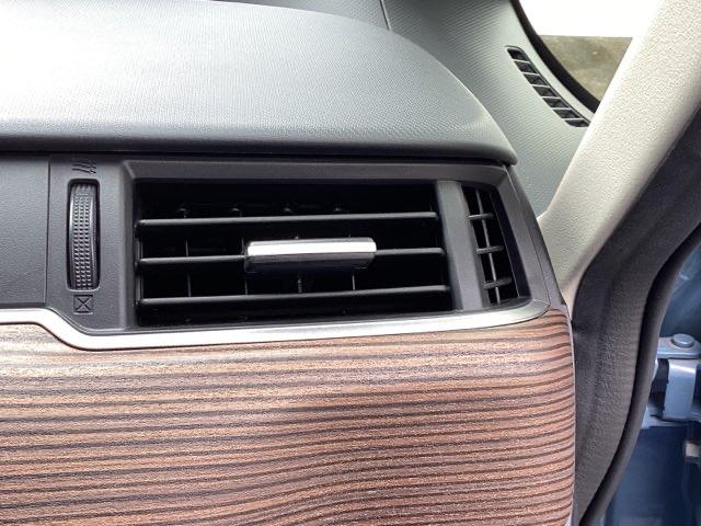 フリードハイブリッド ハイブリッド・クロスターホンダセンシング　メモリーナビ　ドラレコ　ＥＴＣ　リアカメラ　両側Ｐスライドドア　ＵＳＢ　オートクルーズコントロール　記録簿　ＤＶＤ再生可能　ＬＥＤライト　ＡＢＳ　盗難防止　シ－トヒ－タ－　スマ－トキ－　ＶＳＡ（32枚目）