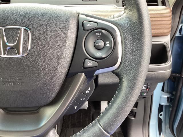 フリードハイブリッド ハイブリッド・クロスターホンダセンシング　メモリーナビ　ドラレコ　ＥＴＣ　リアカメラ　両側Ｐスライドドア　ＵＳＢ　オートクルーズコントロール　記録簿　ＤＶＤ再生可能　ＬＥＤライト　ＡＢＳ　盗難防止　シ－トヒ－タ－　スマ－トキ－　ＶＳＡ（39枚目）