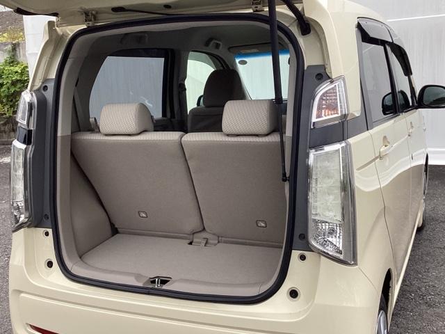 コンパクトボディーなのに、荷室はこんなに広々！たくさん荷物が積めますよ。