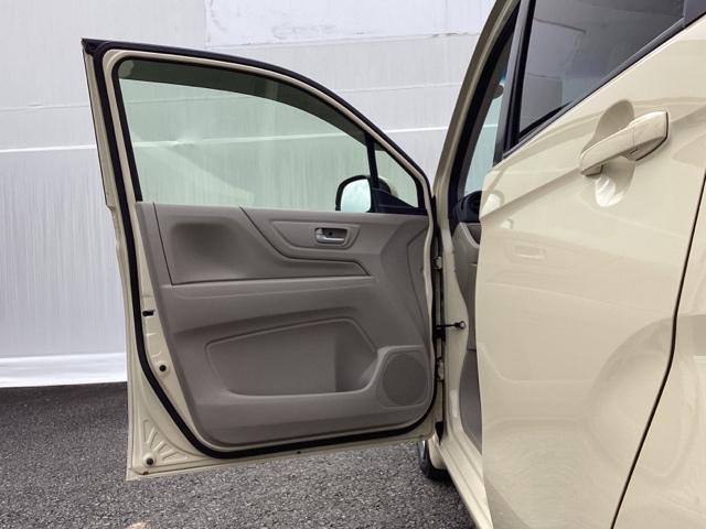 分割払いは当店扱いのホンダファイナンスが便利です。運転免許証があればその場で即審査可能です。