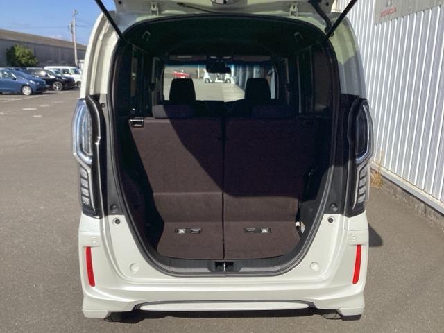 N-BOXカスタム G・Lホンダセンシング ETC/純正ナビ/バックモニター/ホンダセンシング 地デジTV 整備記録簿 助手席エアバッグ キーレス シートH アイドリングST セキュリティーアラーム スマ-トキ- コーナーセンサ リアカメラ(19枚目)