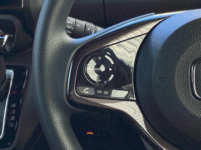 N-BOXカスタム G・Lホンダセンシング ETC/純正ナビ/バックモニター/ホンダセンシング 地デジTV 整備記録簿 助手席エアバッグ キーレス シートH アイドリングST セキュリティーアラーム スマ-トキ- コーナーセンサ リアカメラ(32枚目)