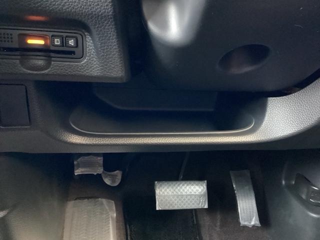 N-BOXカスタム G・Lホンダセンシング ETC/純正ナビ/バックモニター/ホンダセンシング 地デジTV 整備記録簿 助手席エアバッグ キーレス シートH アイドリングST セキュリティーアラーム スマ-トキ- コーナーセンサ リアカメラ(35枚目)