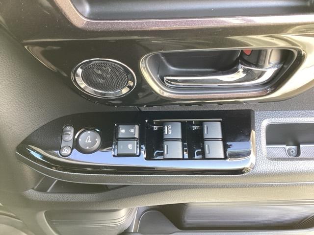 N-BOXカスタム G・Lホンダセンシング ETC/純正ナビ/バックモニター/ホンダセンシング 地デジTV 整備記録簿 助手席エアバッグ キーレス シートH アイドリングST セキュリティーアラーム スマ-トキ- コーナーセンサ リアカメラ(44枚目)