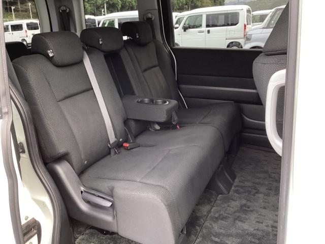 ステップワゴンスパーダ Ｚインターナビセレクション　ＨＤＤナビ　リアカメラ　ＥＴＣ　両側自動スライドドア　Ｒカメラ　横滑り防止機能　オートクルーズ　パワステ　フルセグ　スマ－トキ－　ＡＢＳ　パワーウィンドウ　エアバッグ　キーレスエントリーキー　禁煙車両（18枚目）