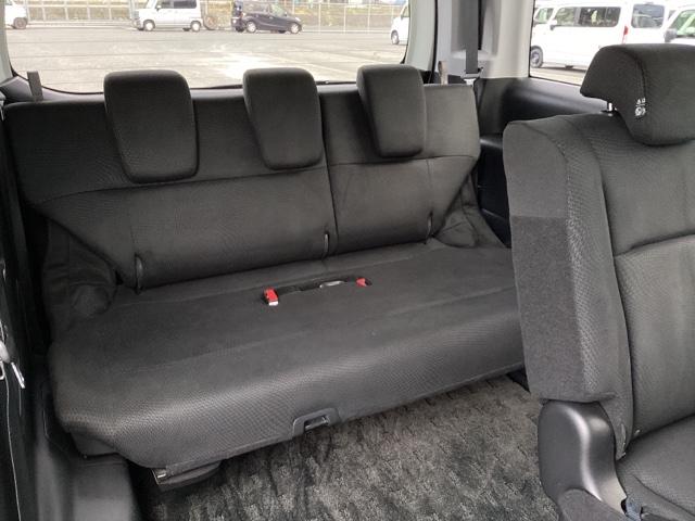 ステップワゴンスパーダ Ｚインターナビセレクション　ＨＤＤナビ　リアカメラ　ＥＴＣ　両側自動スライドドア　Ｒカメラ　横滑り防止機能　オートクルーズ　パワステ　フルセグ　スマ－トキ－　ＡＢＳ　パワーウィンドウ　エアバッグ　キーレスエントリーキー　禁煙車両（25枚目）