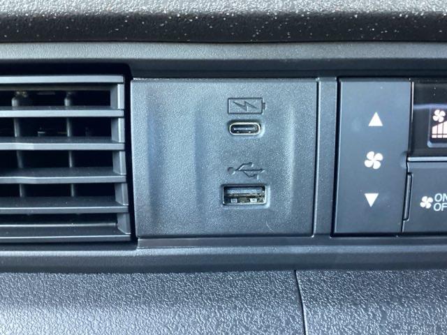 Ｎ－ＢＯＸカスタム ベースグレード　ＥＴＣ／純正ナビ／バックモニター／ホンダセンシング　ＵＳＢ接続　ＣＭＢＳ　Ｄレコ　１オーナー　ベンチシート　オートエアコン　スマートキ　ＬＥＤ　盗難防止装置　クルコン　バックカメラ　フルセグＴＶ（15枚目）