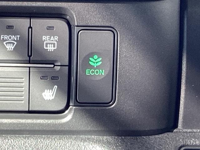 Ｎ－ＢＯＸカスタム ベースグレード　ＥＴＣ／純正ナビ／バックモニター／ホンダセンシング　ＵＳＢ接続　ＣＭＢＳ　Ｄレコ　１オーナー　ベンチシート　オートエアコン　スマートキ　ＬＥＤ　盗難防止装置　クルコン　バックカメラ　フルセグＴＶ（31枚目）