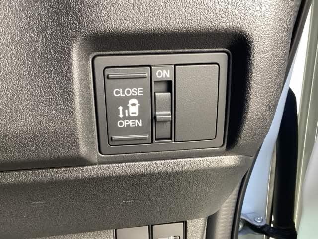 Ｎ－ＢＯＸカスタム ベースグレード　ＥＴＣ／純正ナビ／バックモニター／ホンダセンシング　ＵＳＢ接続　ＣＭＢＳ　Ｄレコ　１オーナー　ベンチシート　オートエアコン　スマートキ　ＬＥＤ　盗難防止装置　クルコン　バックカメラ　フルセグＴＶ（37枚目）