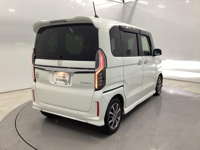 Ｎ－ＢＯＸカスタム ＥＸ　メモリーナビ　リアカメラ　シートヒーター　ソナー　ＬＥＤヘッド　ＵＳＢ接続　アイドリングストップ　スマートキー　サイドエアバッグ　セキュリティーアラーム　オートクルーズコントロール　オートライト（8枚目）