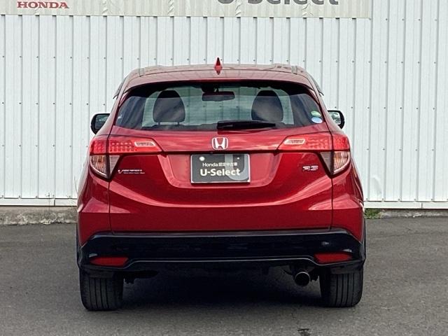 ヴェゼル ＲＳ・ホンダセンシング　ＥＴＣ／純正ナビ／バックモニター／ホンダセンシング　盗難防止　サイドエアバック　スマ－トキ－　シートヒータ　ＬＥＤライト　地デジＴＶ　フルオートエアコン　整備記録簿　ＤＶＤ　横滑り防止機能　ナビ＆ＴＶ（9枚目）