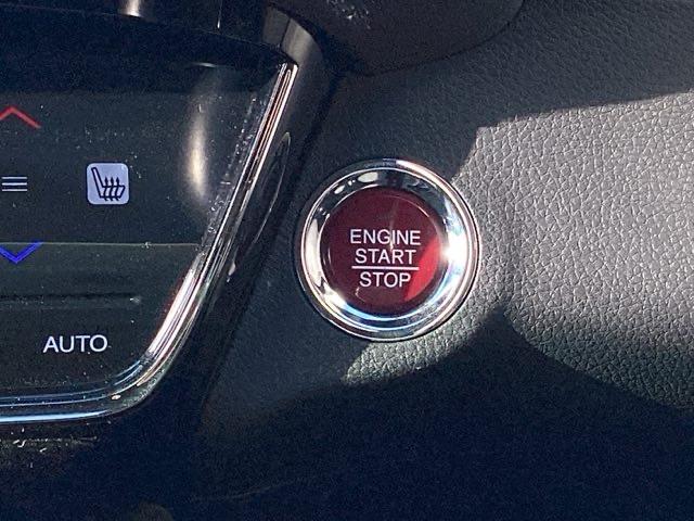 ヴェゼル ＲＳ・ホンダセンシング　ＥＴＣ／純正ナビ／バックモニター／ホンダセンシング　盗難防止　サイドエアバック　スマ－トキ－　シートヒータ　ＬＥＤライト　地デジＴＶ　フルオートエアコン　整備記録簿　ＤＶＤ　横滑り防止機能　ナビ＆ＴＶ（25枚目）