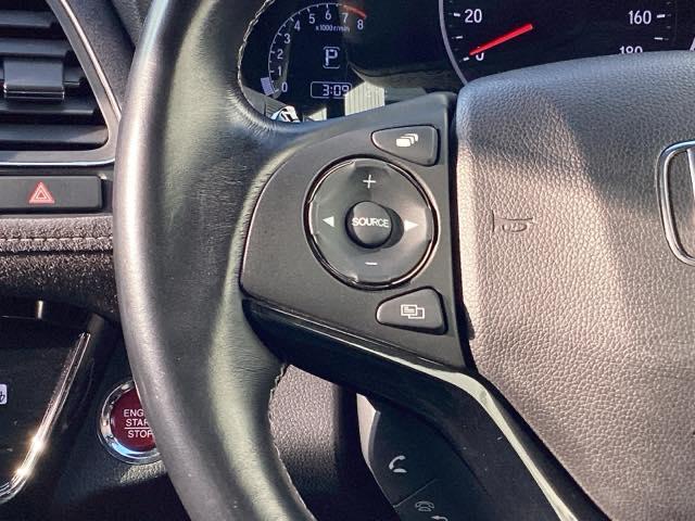 ヴェゼル ＲＳ・ホンダセンシング　ＥＴＣ／純正ナビ／バックモニター／ホンダセンシング　盗難防止　サイドエアバック　スマ－トキ－　シートヒータ　ＬＥＤライト　地デジＴＶ　フルオートエアコン　整備記録簿　ＤＶＤ　横滑り防止機能　ナビ＆ＴＶ（26枚目）