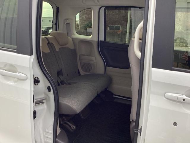 N-BOX G・Lホンダセンシング ナビ装着用スペシャルパッケージ+ETC車載器 運転席&助手席シートヒーター Sヒータ Aストップ ESC キーフリーシステム LEDライト フルセグ対応 バックM TVナビ USB スマートキー(17枚目)