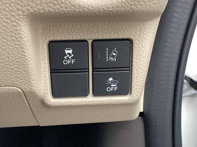 N-BOX G・Lホンダセンシング ナビ装着用スペシャルパッケージ+ETC車載器 運転席&助手席シートヒーター Sヒータ Aストップ ESC キーフリーシステム LEDライト フルセグ対応 バックM TVナビ USB スマートキー(34枚目)